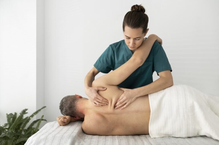 nurse-taking-care-patient